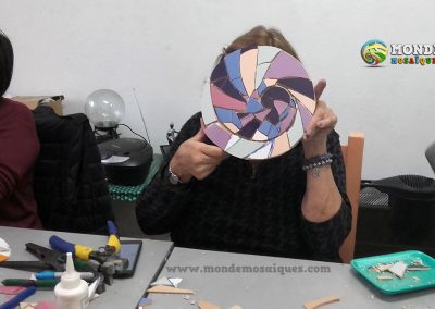 Taller de espirales en mosaico