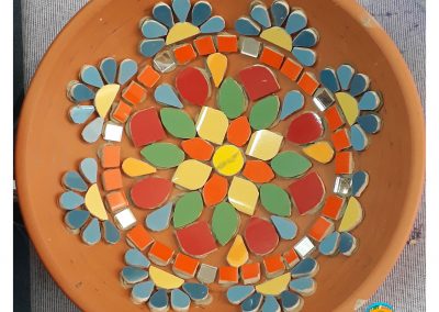 Mosaico sobre terracota